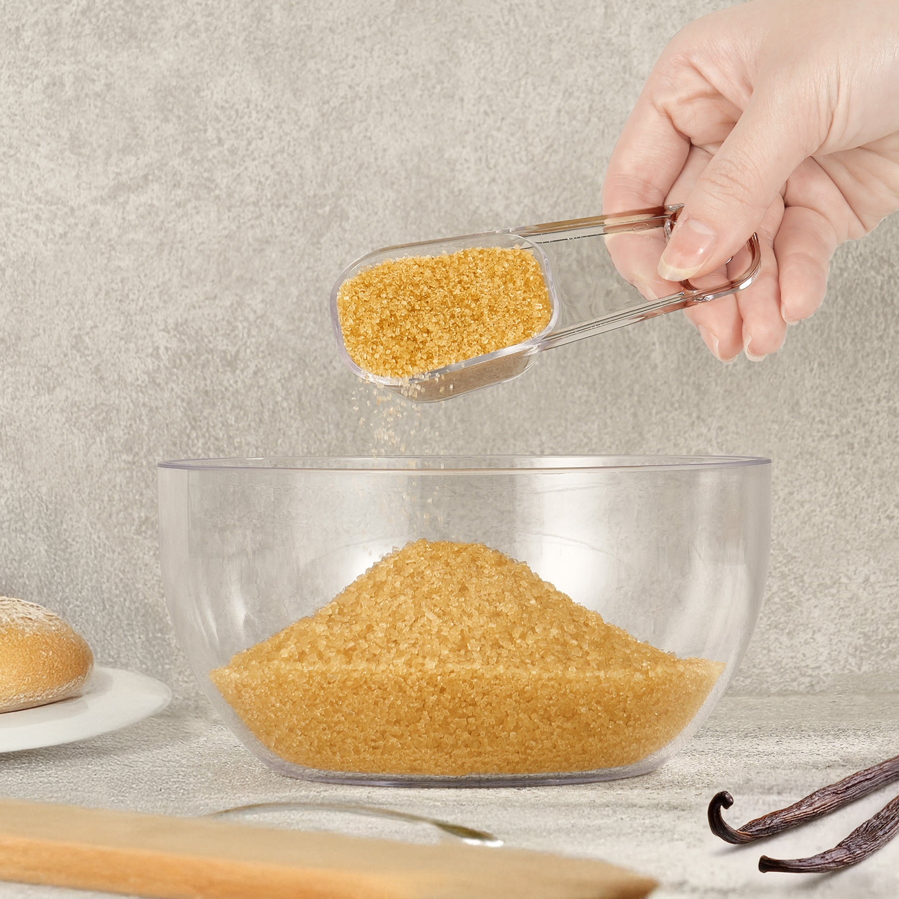 Flip Tite 5" Large-M Container 3pk + Scoop Set - Thumbnail 5