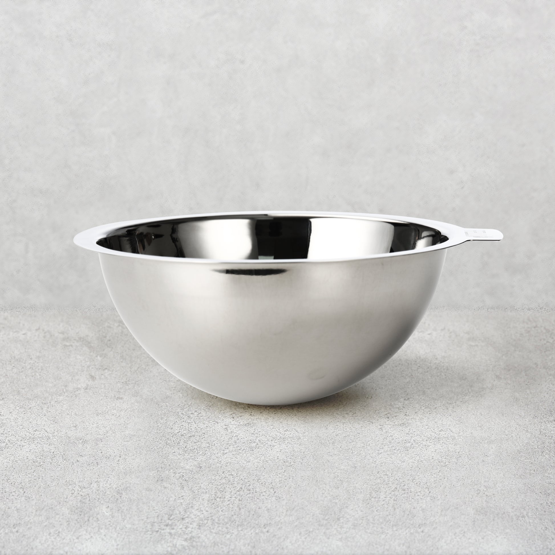 Leather Brothers Stainless Steel Non Tip Feeding Bowl 2 Quarts - 8303